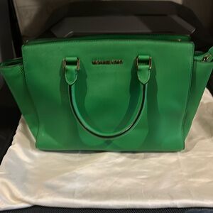 Michael Kors Purse-Barely used